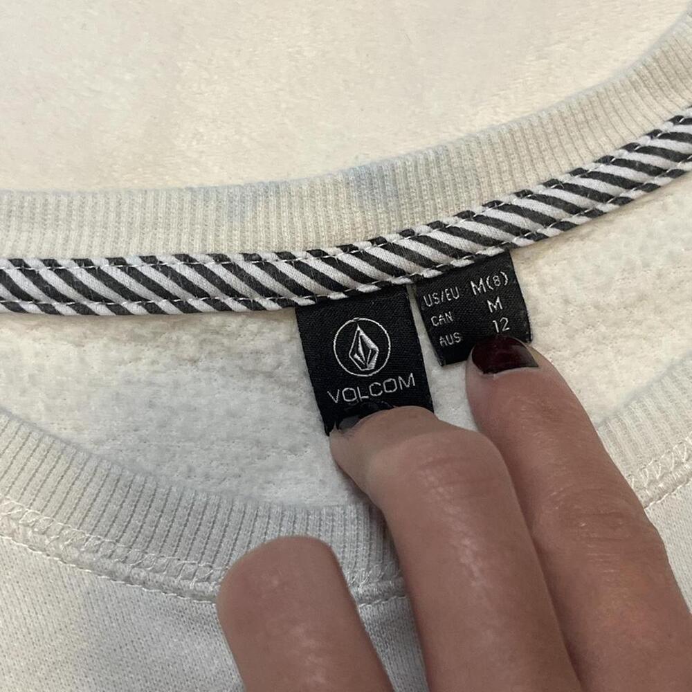 VOLCOM STONE ROSE CREWNECK - Picture 2 of 8